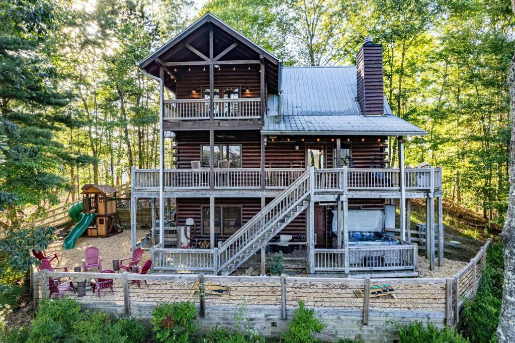 Cherry Log Summit Cabin By Bk Stays - Family Friendly - Playground - Game Room - Jacuzzi - Amazing Mountain Views Exterior foto